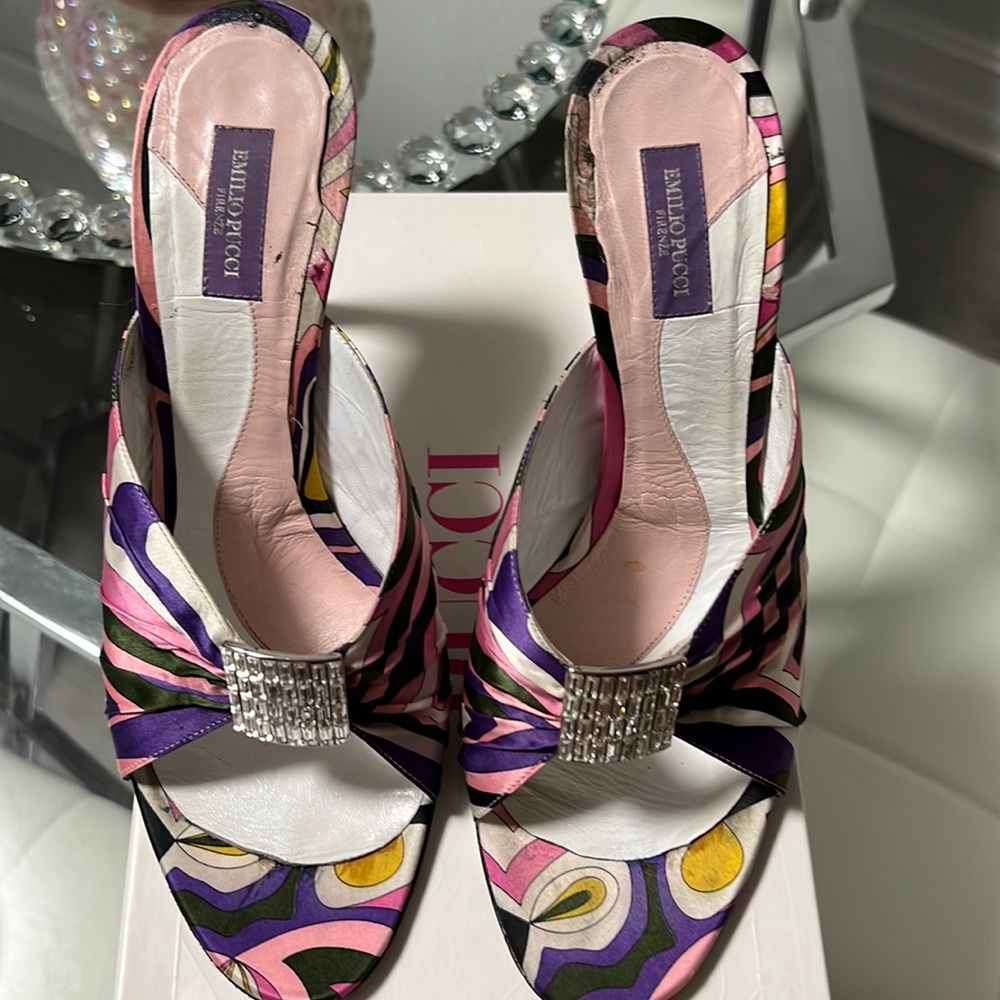 Emilio Pucci mules